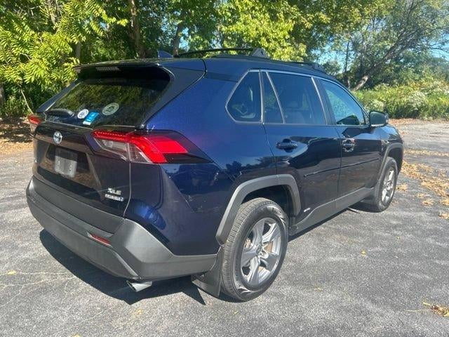 2022 Toyota RAV4 Hybrid XLE AWD (Natl)