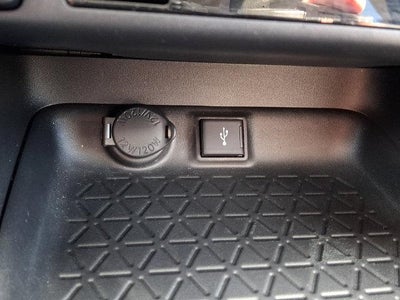 2022 Toyota RAV4 Hybrid XLE AWD (Natl)