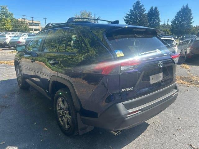 2022 Toyota RAV4 Hybrid XLE AWD (Natl)