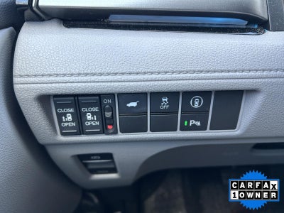 2024 Honda Odyssey Touring Auto