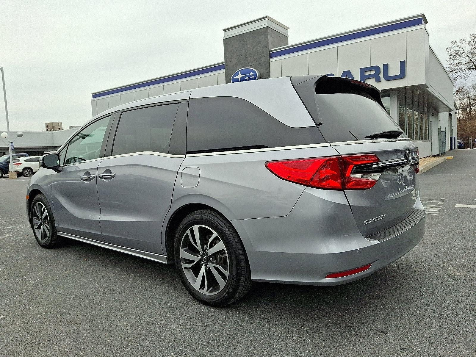 2024 Honda Odyssey Touring Auto