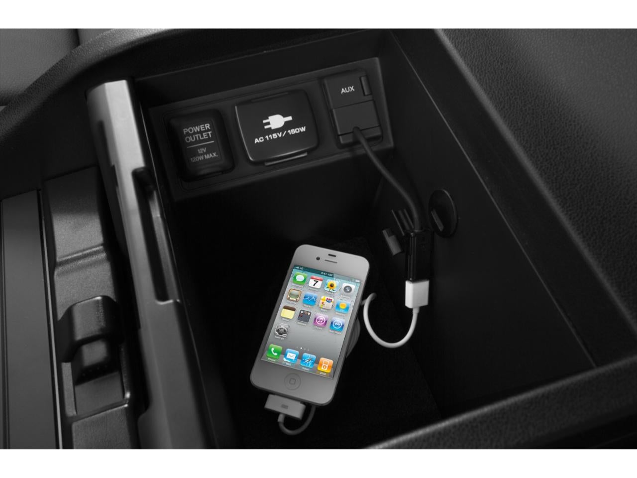 2015 Honda Pilot 4WD Touring with DVD Rear Entertainment System and Navigation