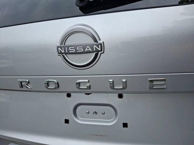 2022 Nissan Rogue AWD SV