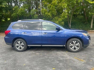 2017 Nissan Pathfinder 4x4 S