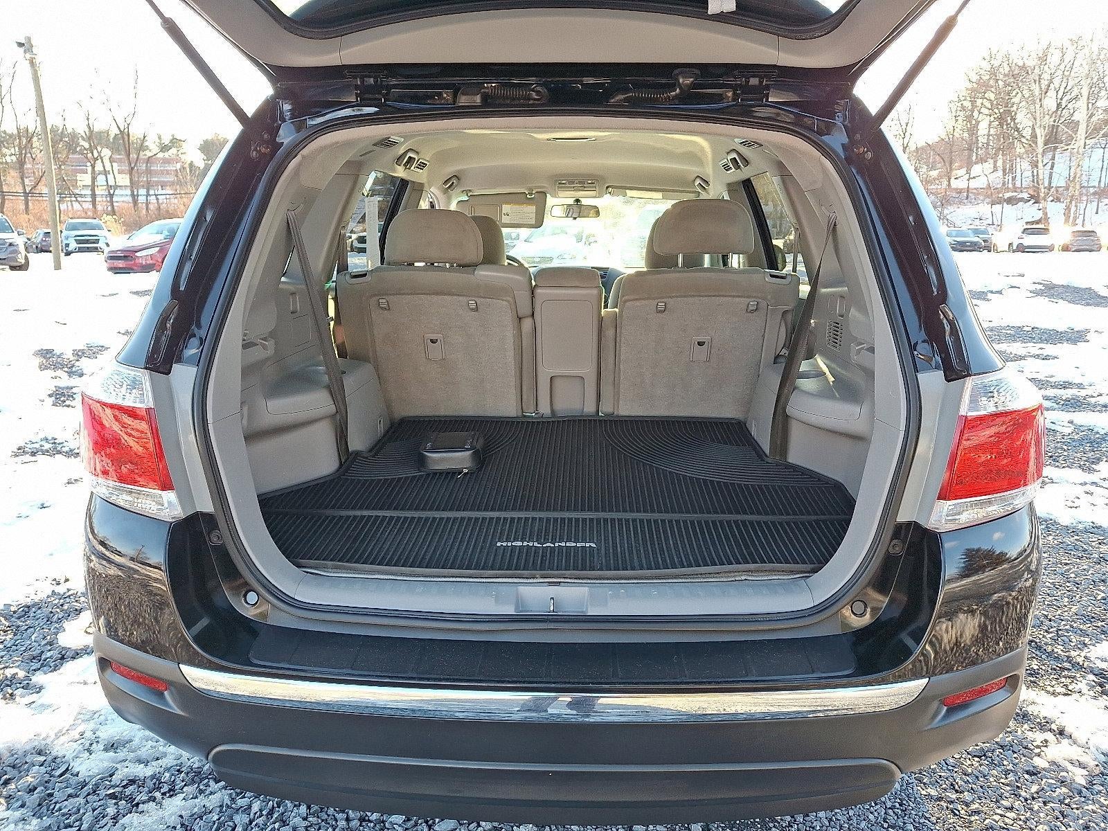 2013 Toyota Highlander 4WD 4dr V6 (Natl)