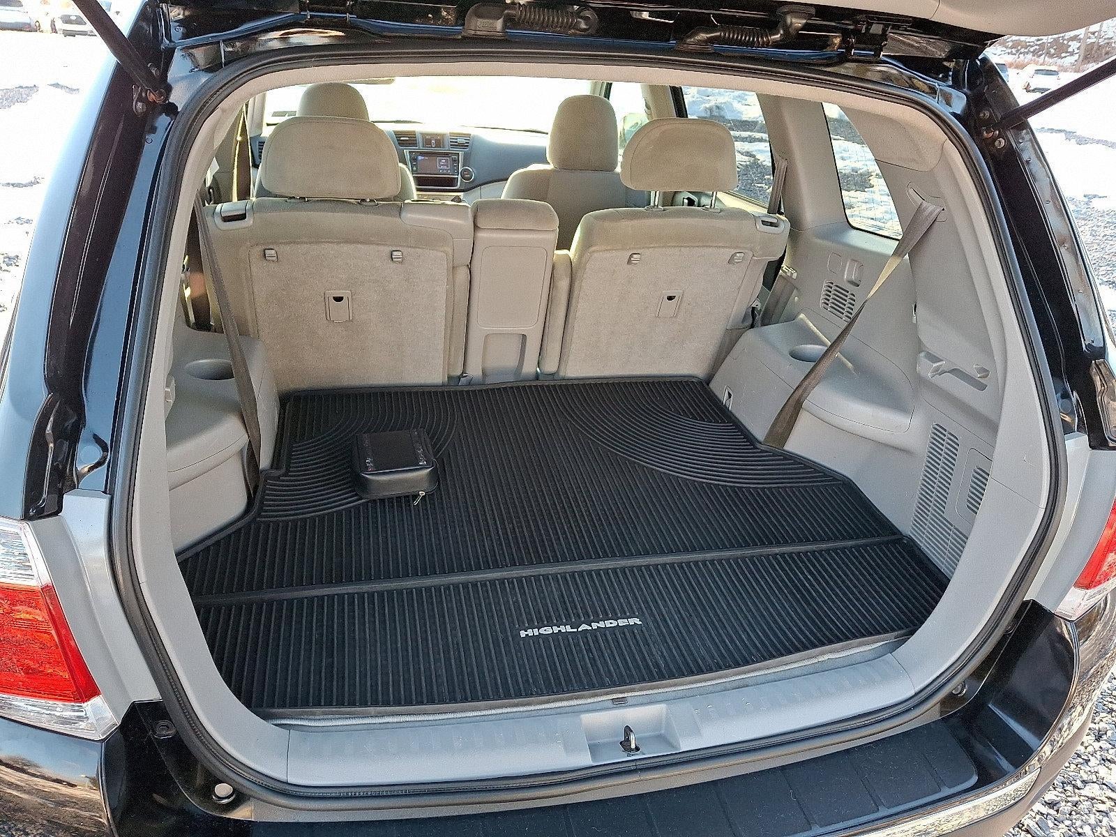 2013 Toyota Highlander 4WD 4dr V6 (Natl)