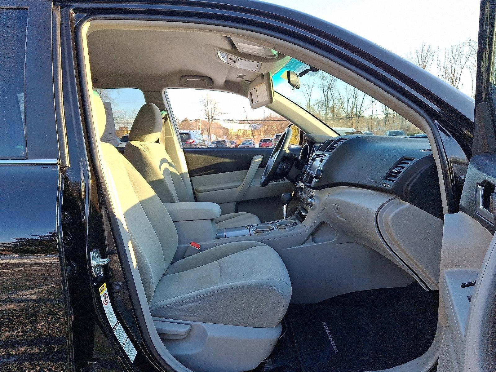 2013 Toyota Highlander 4WD 4dr V6 (Natl)