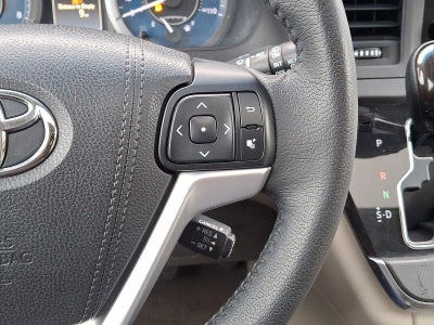 2015 Toyota Sienna 5dr 8-Pass Van XLE FWD (Natl)