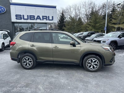 2024 Subaru Forester Premium AWD
