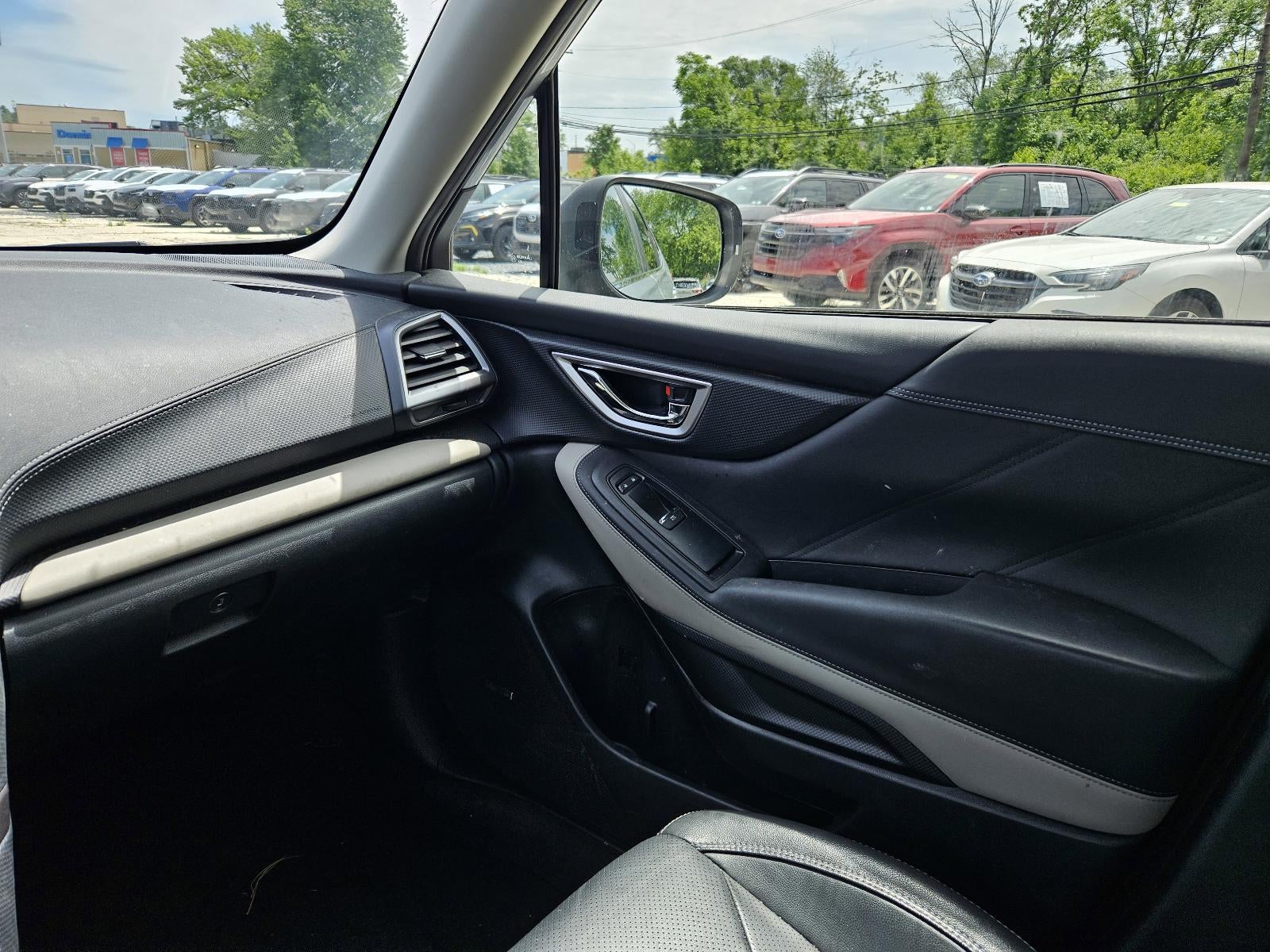 2022 Subaru Forester Limited CVT