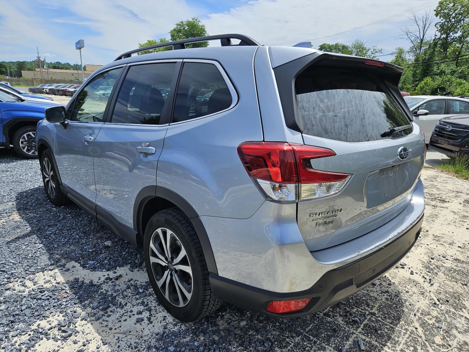 2022 Subaru Forester Limited CVT