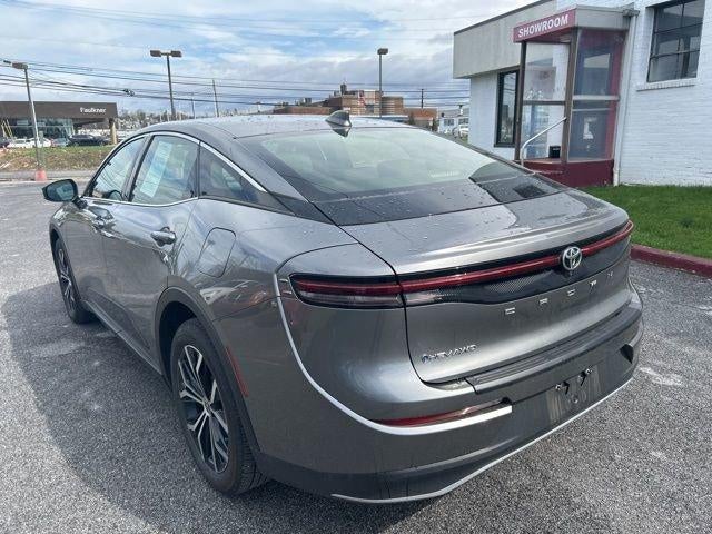 2024 Toyota Crown XLE AWD (Natl)