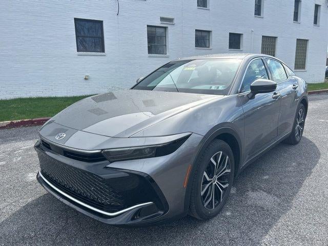 2024 Toyota Crown XLE AWD (Natl)