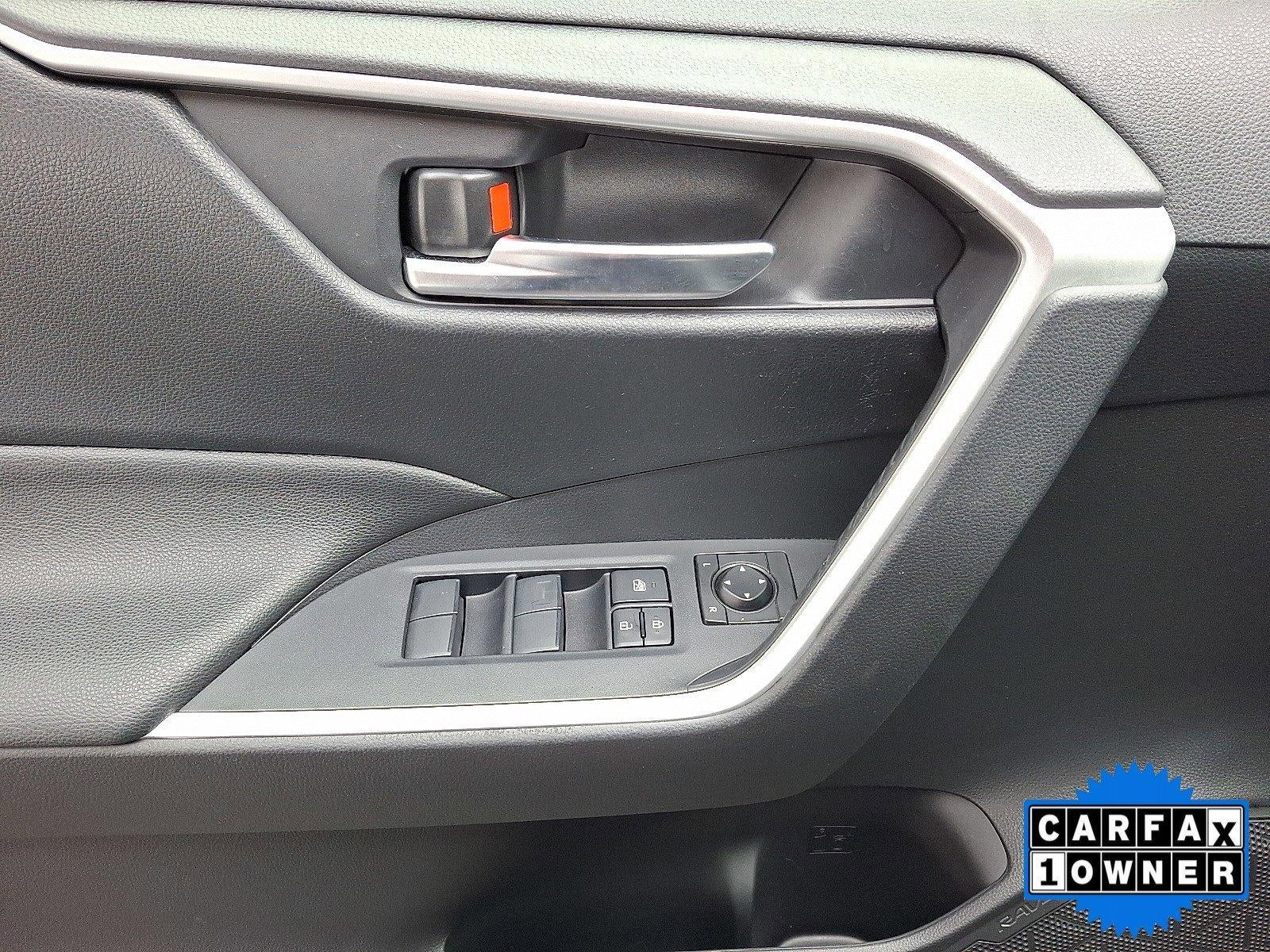 2021 Toyota RAV4 Hybrid XLE AWD (Natl)