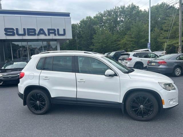 2011 Volkswagen Tiguan 4WD 4dr SEL 4Motion