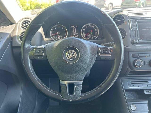 2017 Volkswagen Tiguan Limited 2.0T 4MOTION