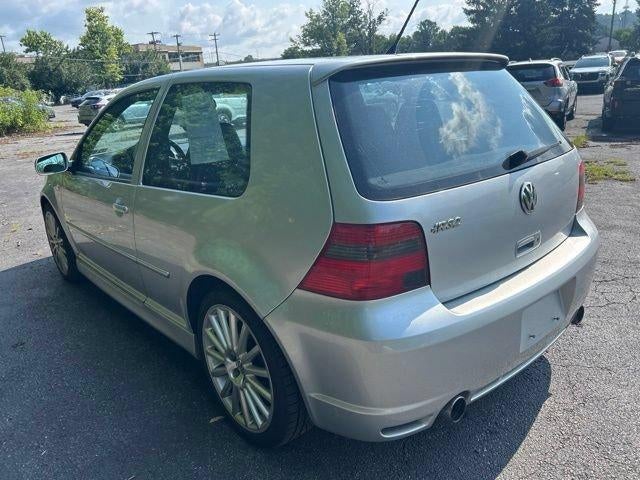 2004 Volkswagen R32 2dr HB 6-spd Manual