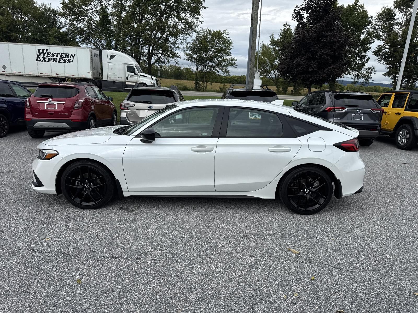 2024 Honda Civic Hatchback Sport CVT