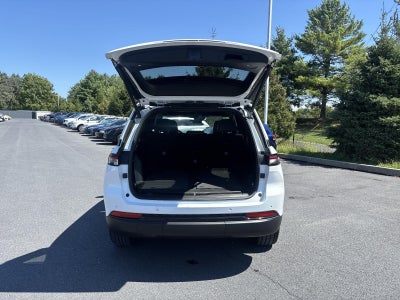 2025 Jeep Grand Cherokee Altitude 4x4