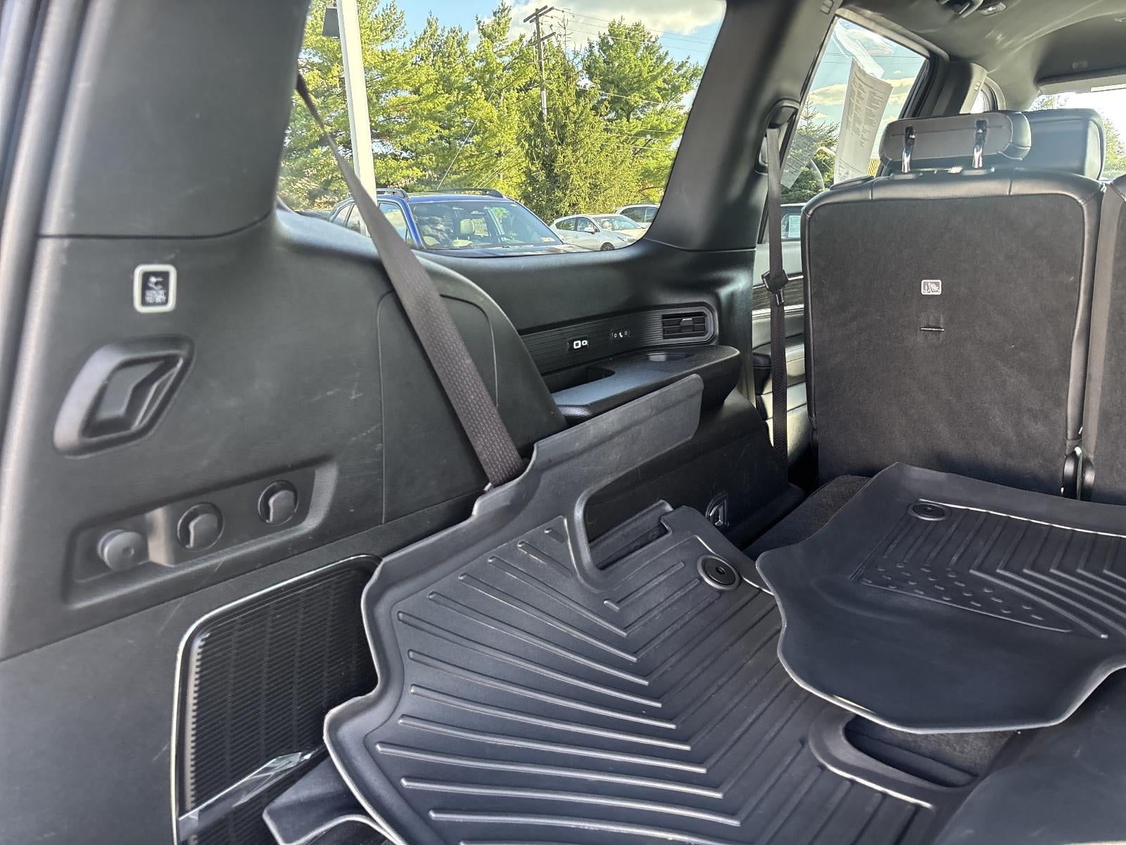 2022 Jeep Wagoneer Series III 4x4