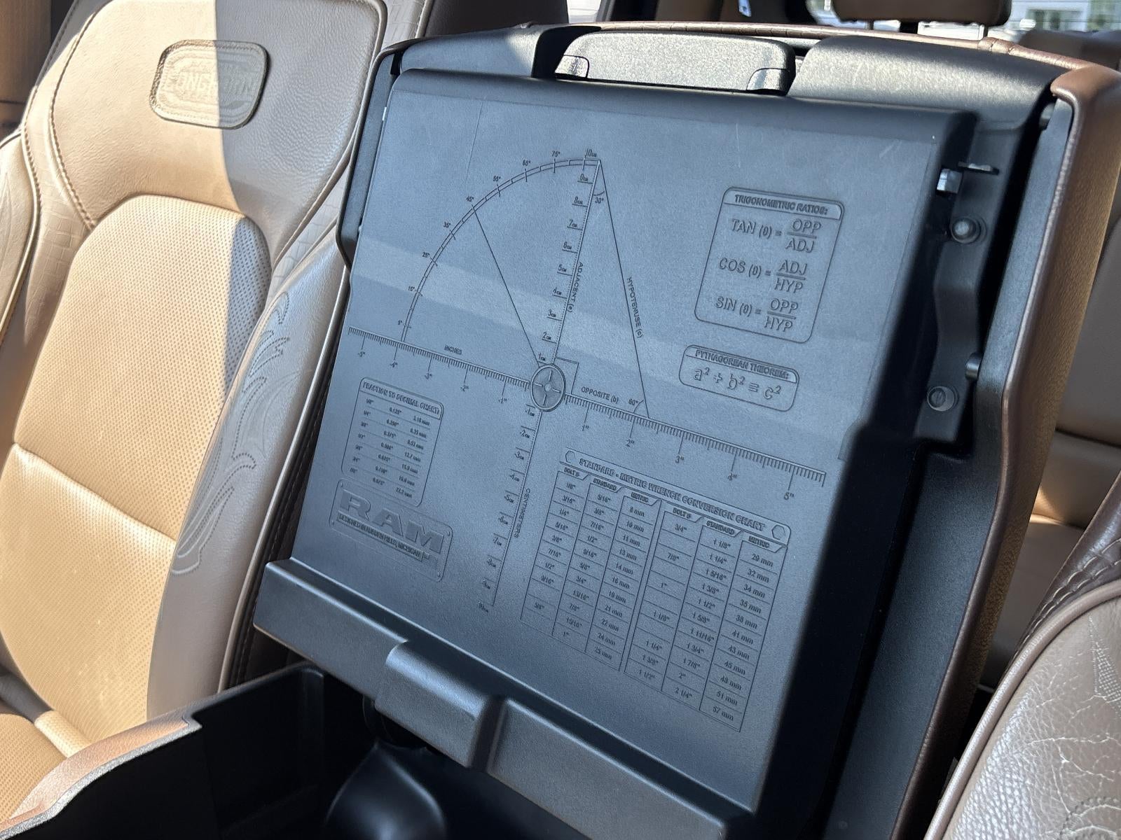 2019 RAM 1500 Longhorn 4x4 Crew Cab 5'7" Box