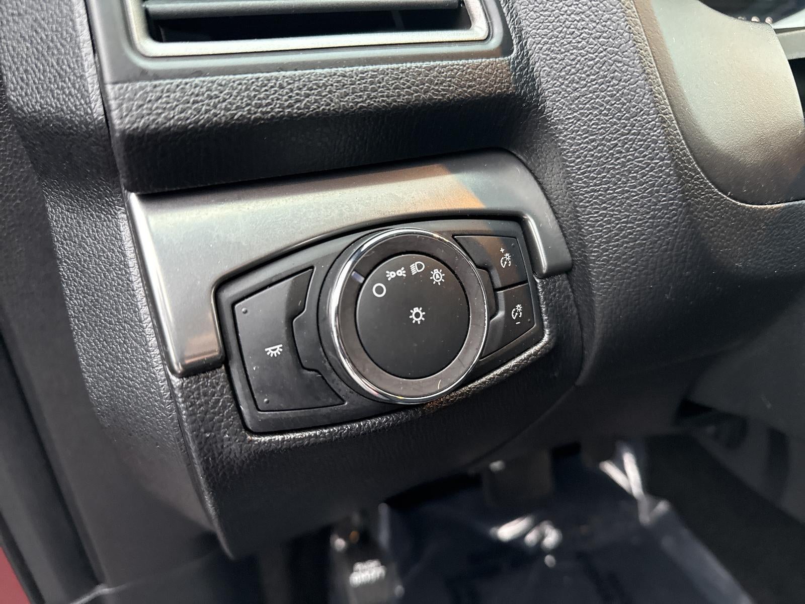 2019 Ford Explorer XLT FWD