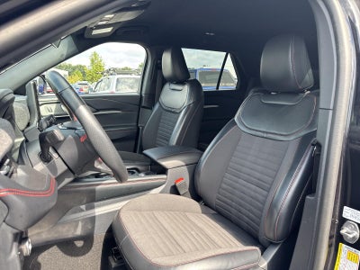 2025 Ford Explorer ST-Line 4WD