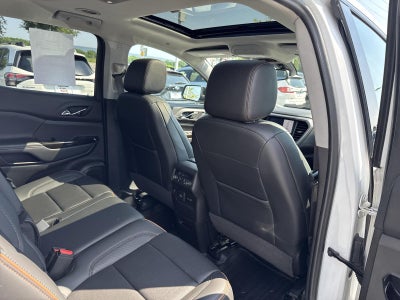 2022 GMC Acadia AWD AT4