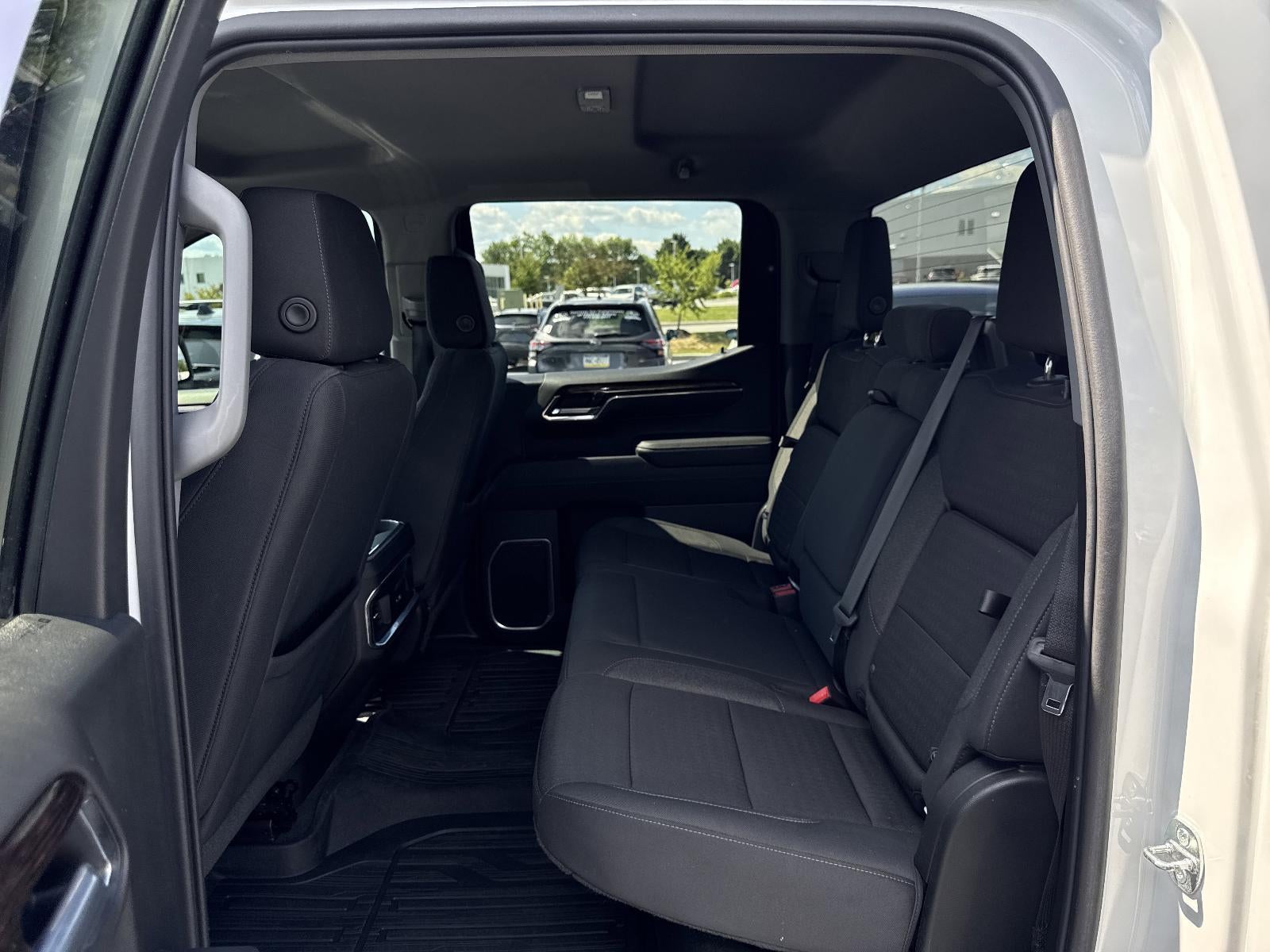 2023 GMC Sierra 1500 Crew Cab Short Box 4-Wheel Drive Elevation 3SB