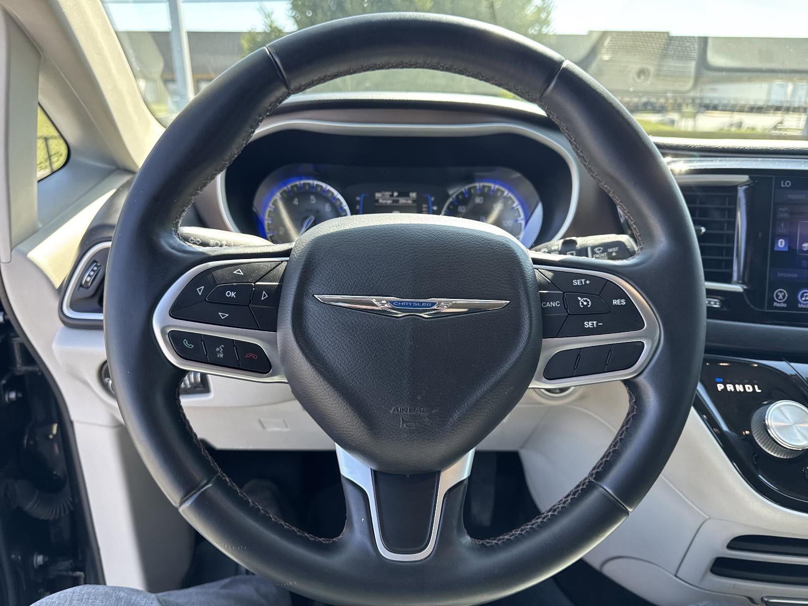 2017 Chrysler Pacifica Touring-L FWD