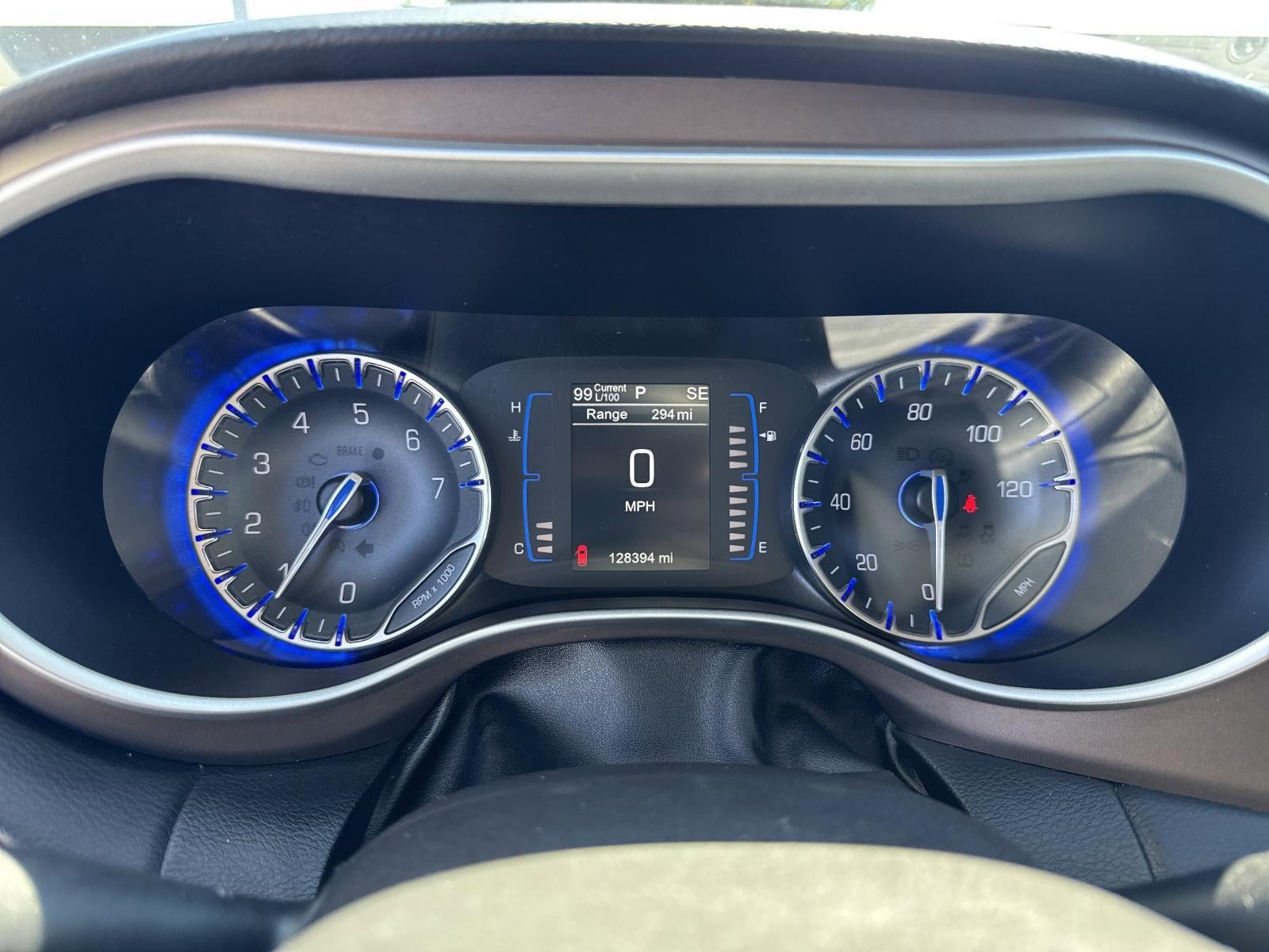 2017 Chrysler Pacifica Touring-L FWD