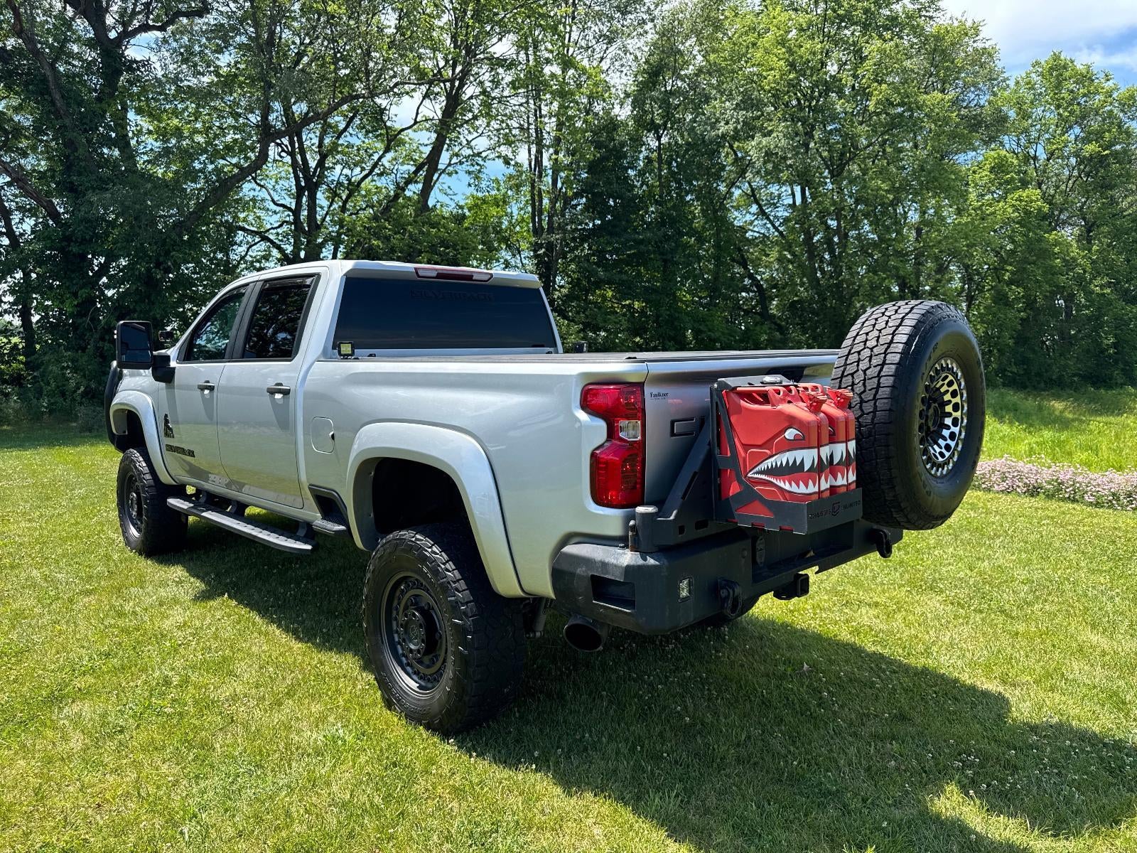 2022 Chevrolet Silverado 2500 HD Crew Cab Long Box 4-Wheel Drive Custom
