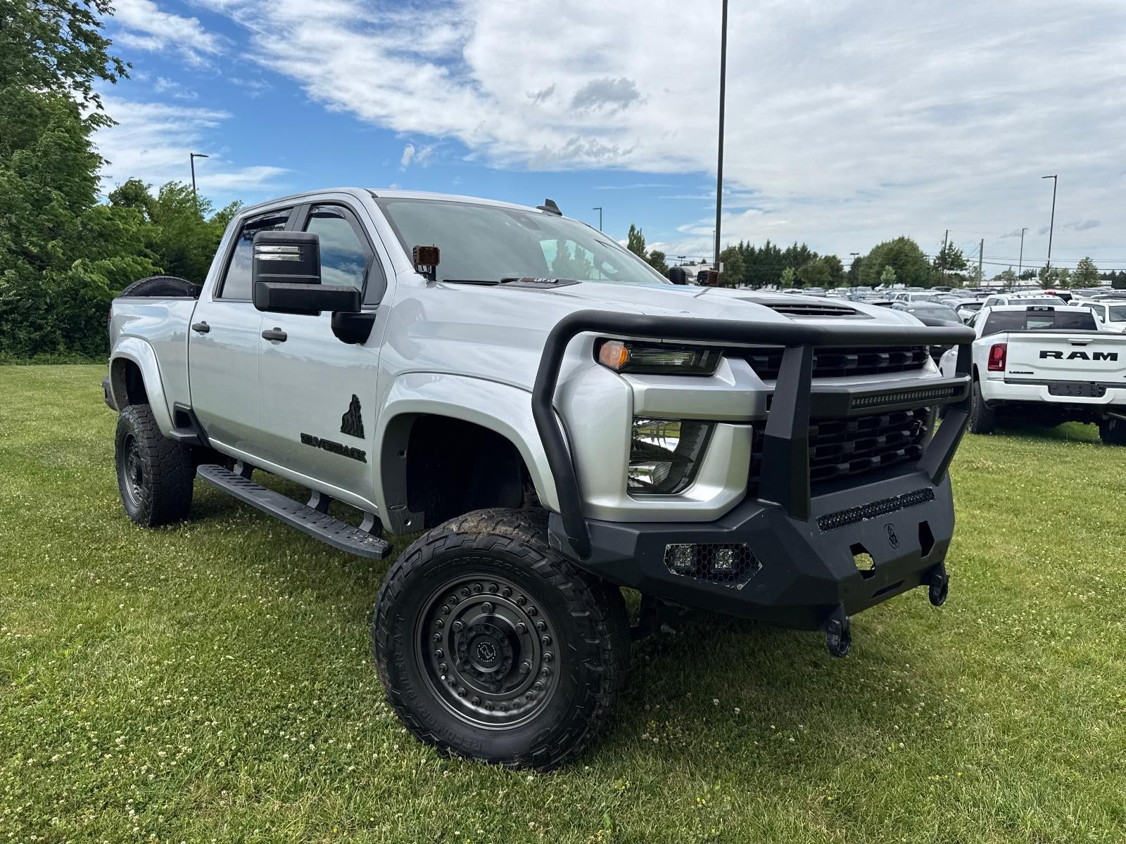 2022 Chevrolet Silverado 2500 HD Crew Cab Long Box 4-Wheel Drive Custom