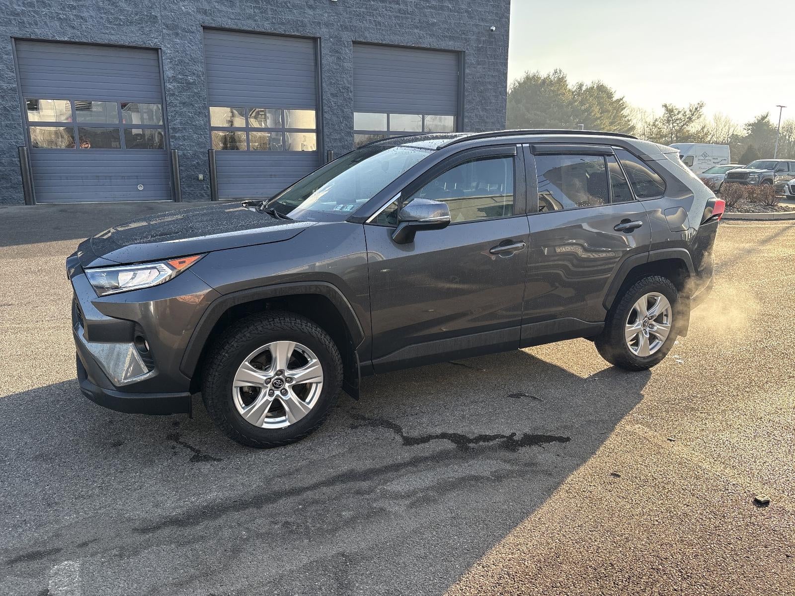 2021 Toyota RAV4 XLE AWD (Natl)
