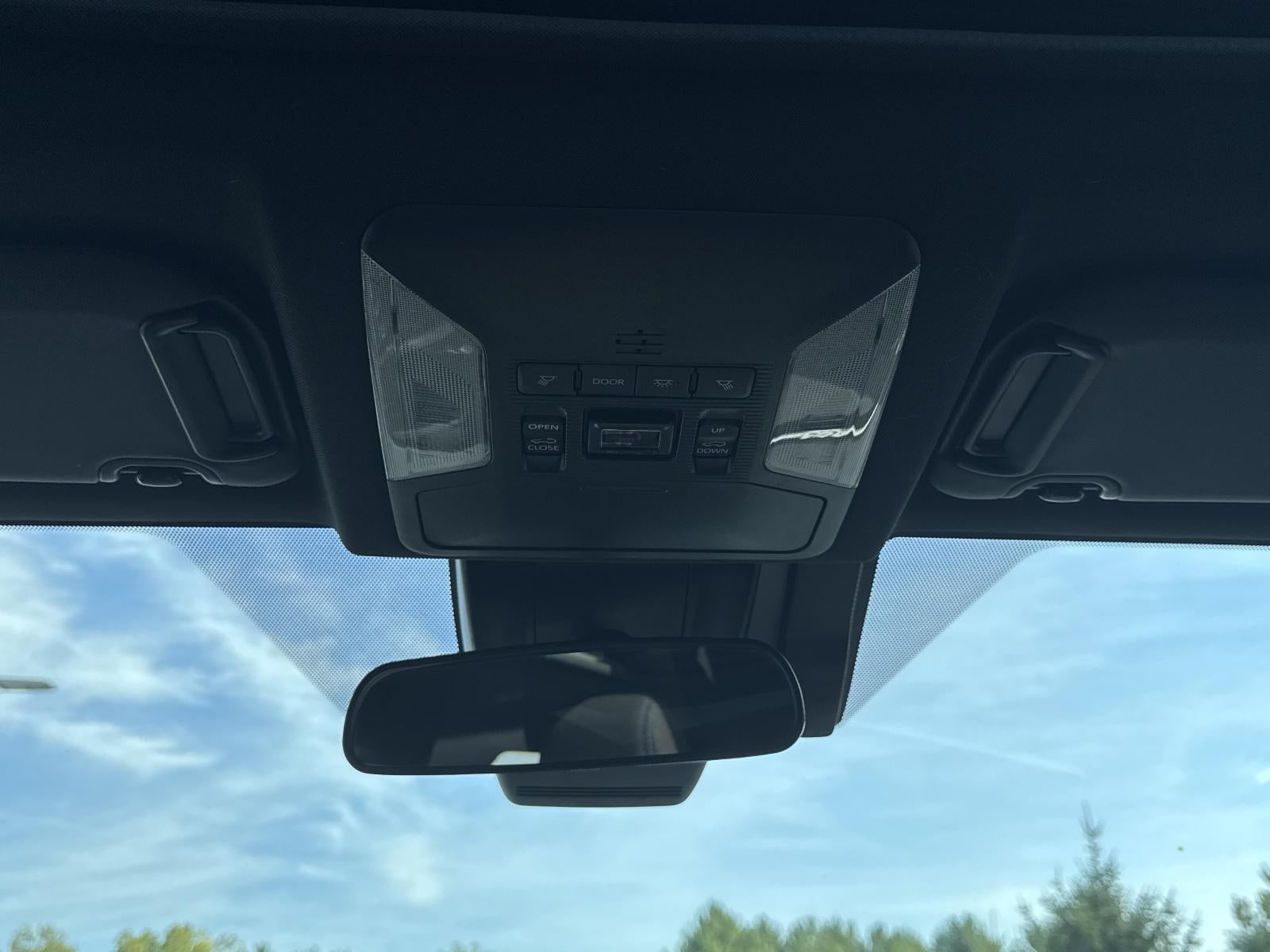 2024 Toyota RAV4 Hybrid SE AWD (Natl)