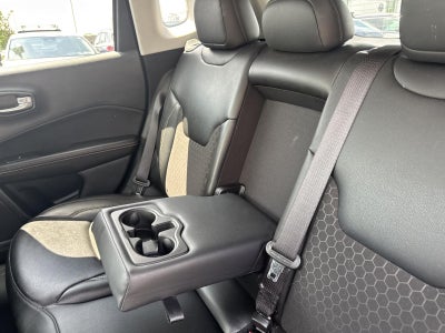 2020 Jeep Compass Latitude w/Sun/Safety Pkg 4x4
