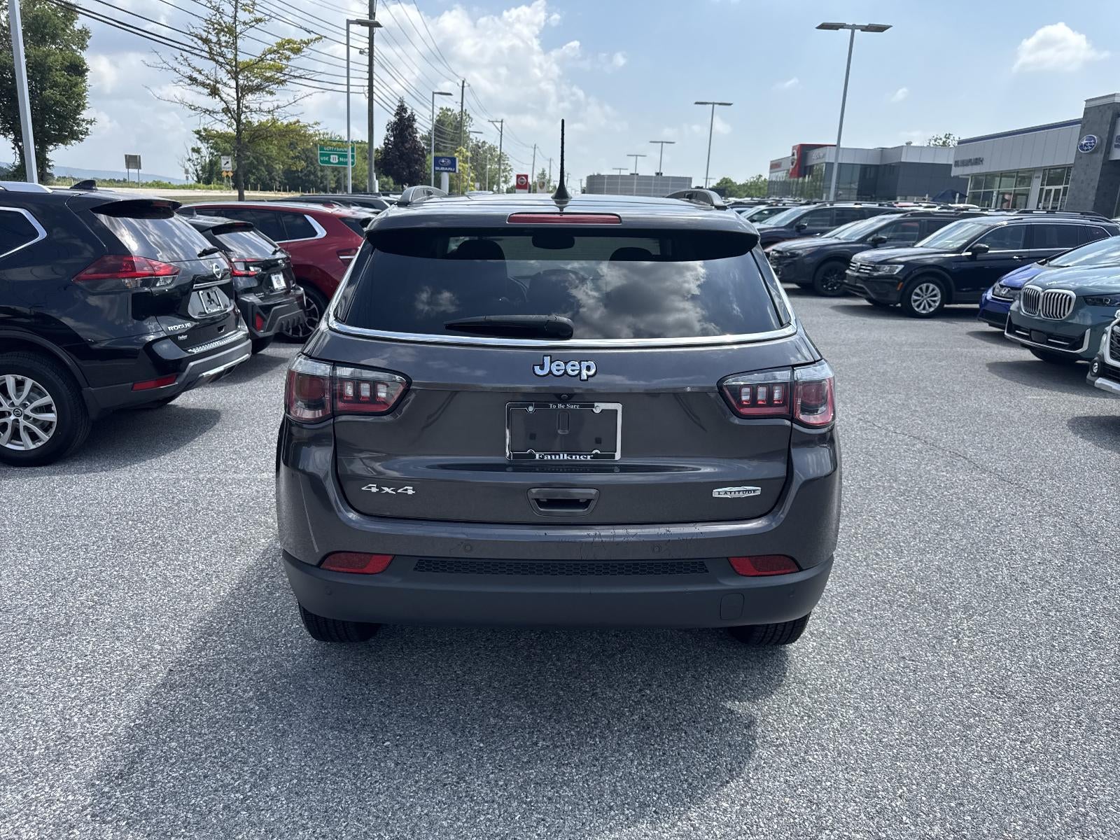 2020 Jeep Compass Latitude w/Sun/Safety Pkg 4x4