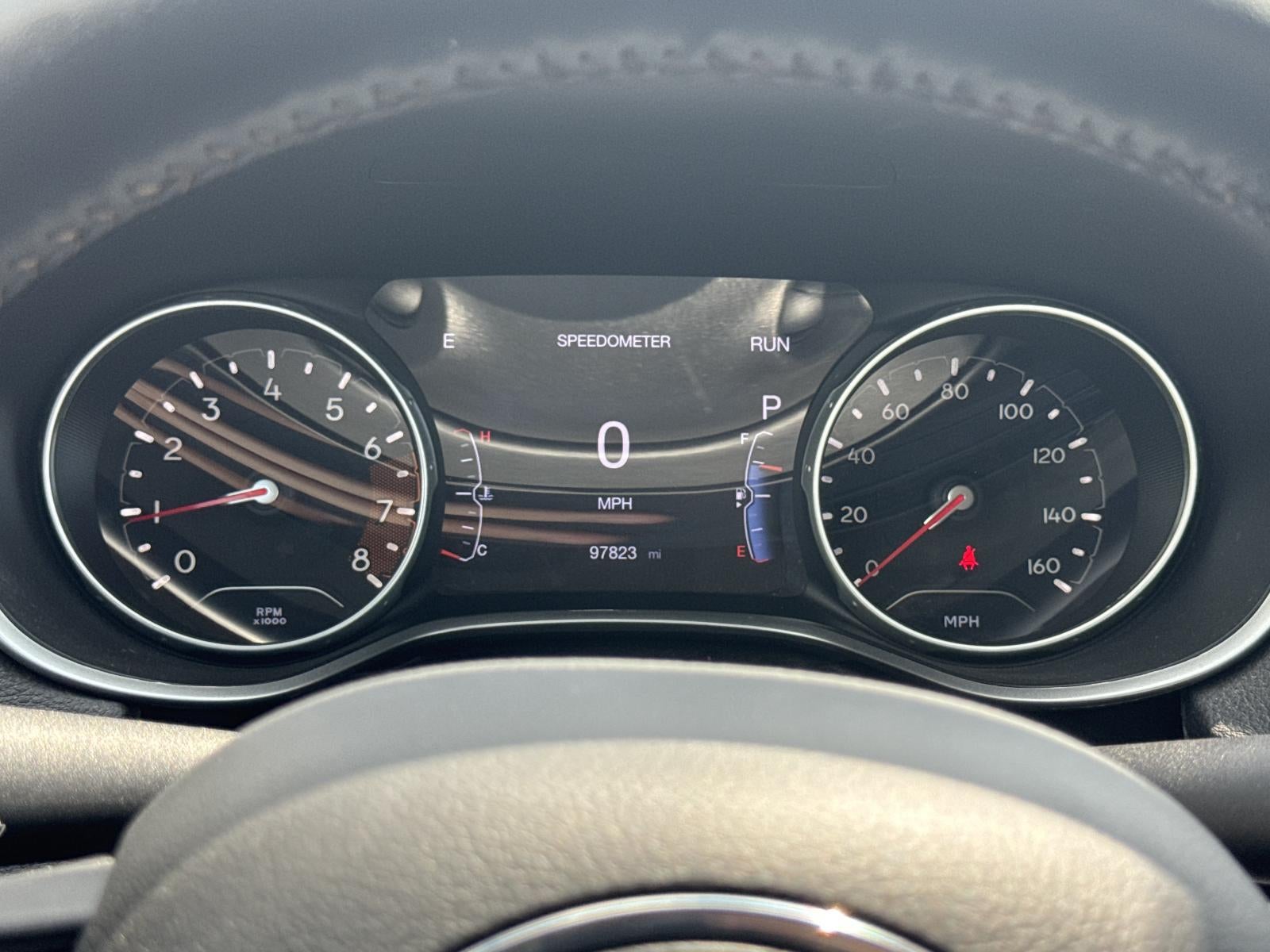 2020 Jeep Compass Latitude w/Sun/Safety Pkg 4x4