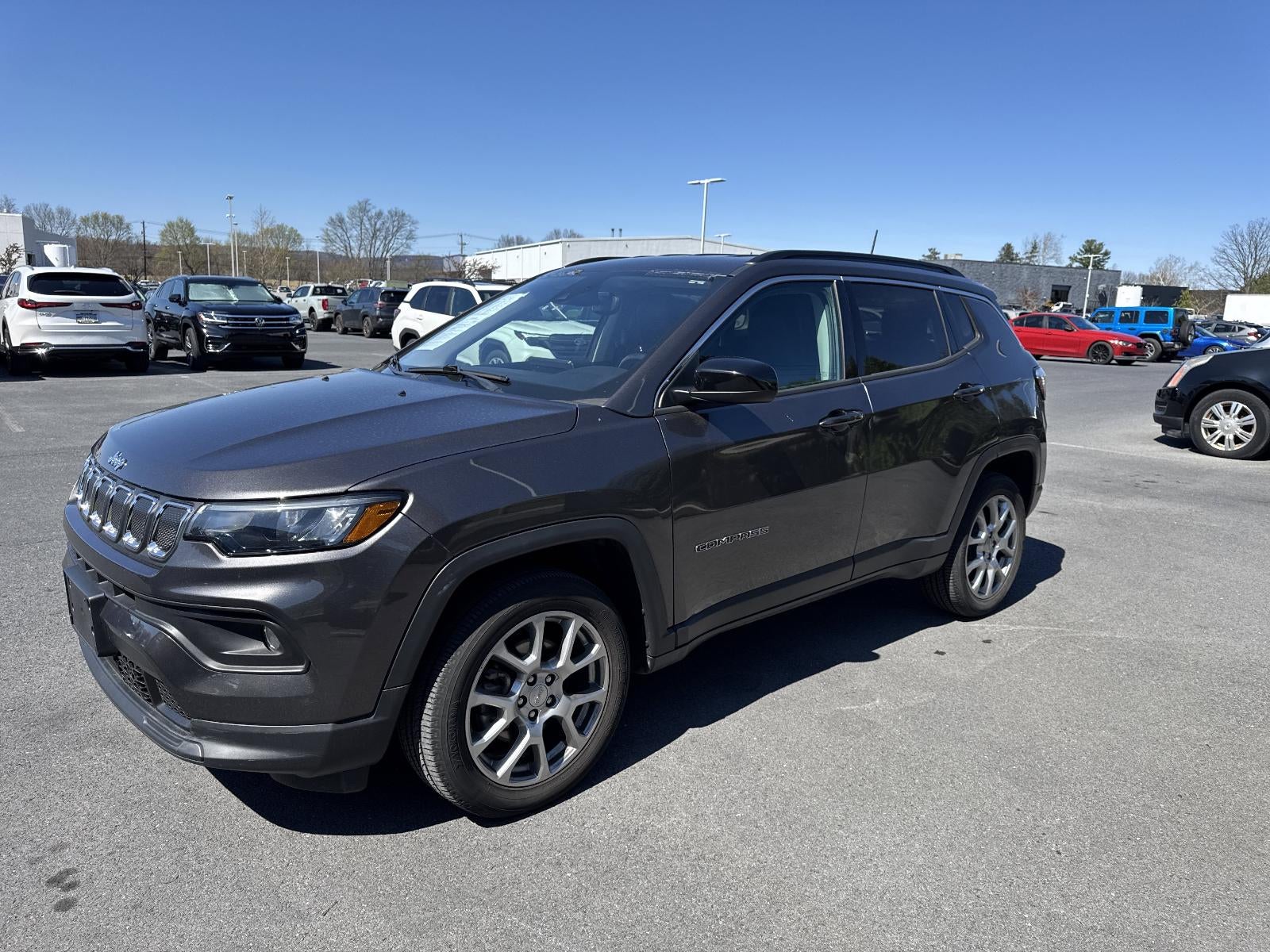 2022 Jeep Compass Latitude Lux