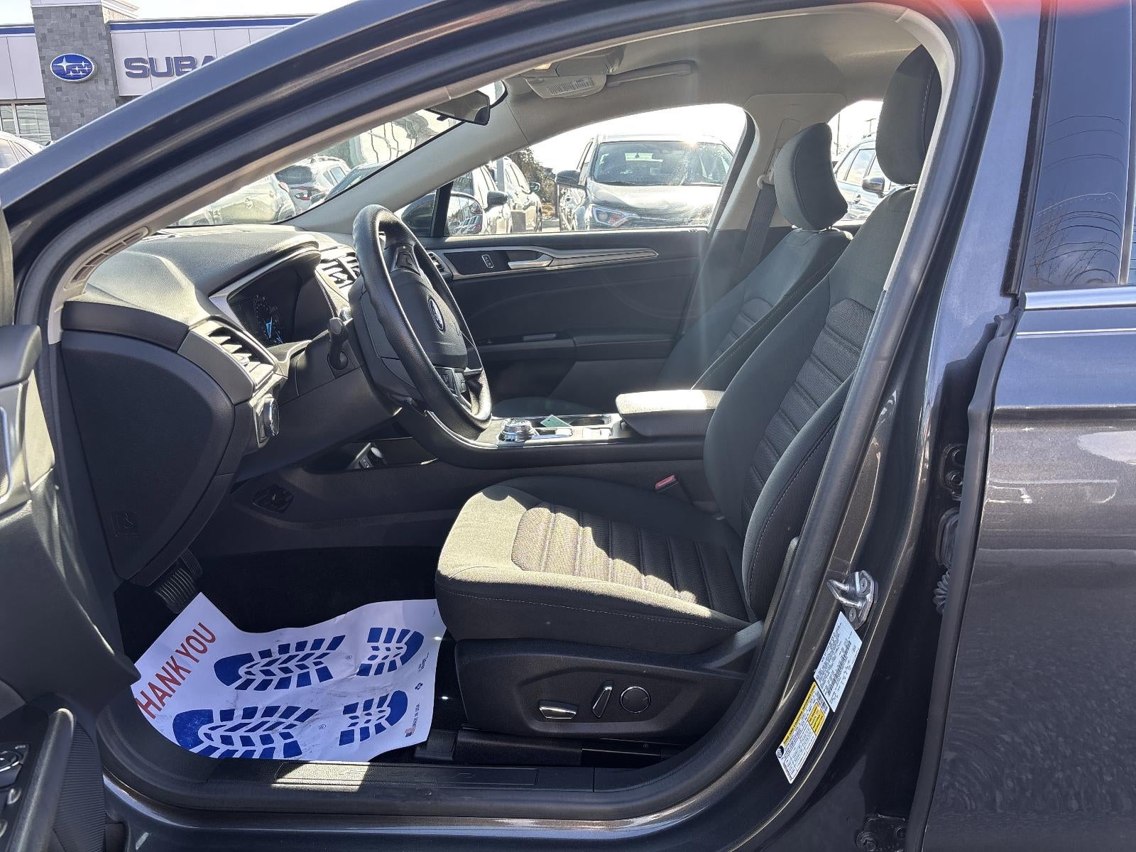 2017 Ford Fusion SE FWD