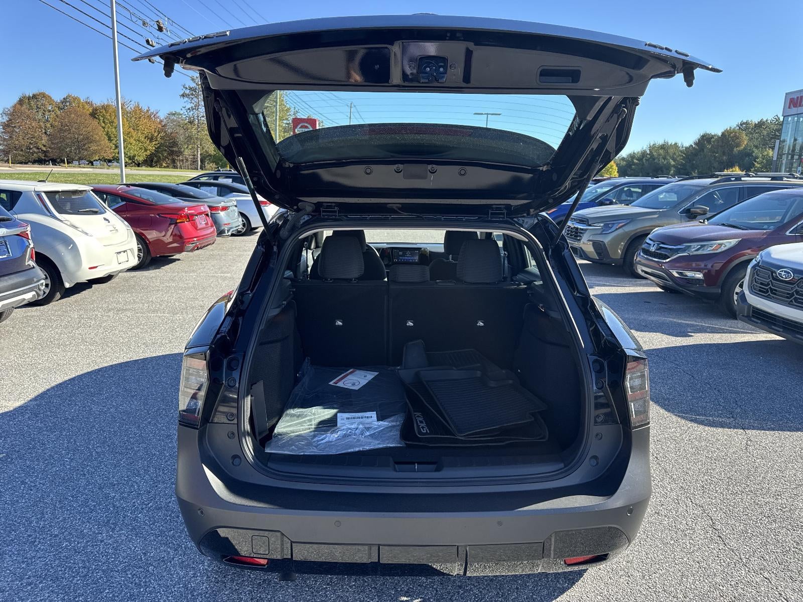 2025 Nissan Kicks S AWD