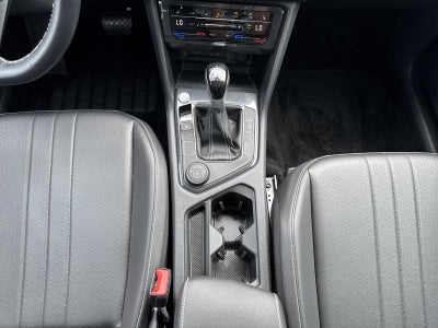 2024 Volkswagen Tiguan 2.0T SE 4MOTION