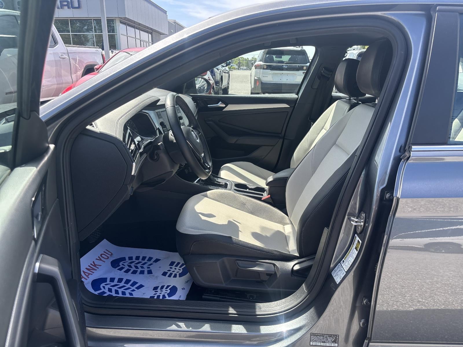 2019 Volkswagen Jetta R-Line Auto w/SULEV