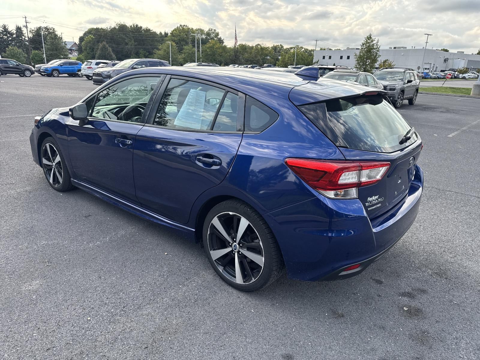 2017 Subaru Impreza 2.0i Sport 5-door CVT