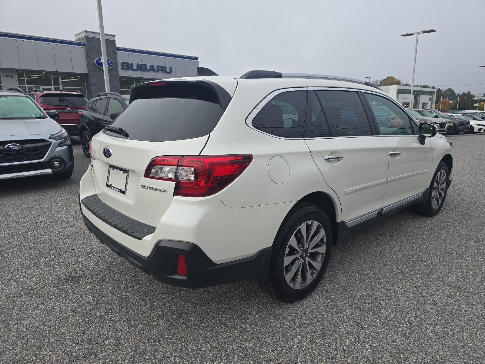 2018 Subaru Outback 2.5i Touring
