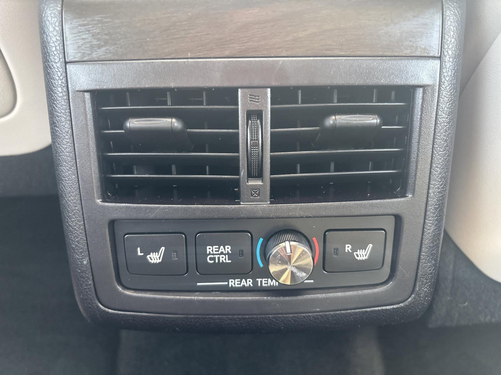 2017 Toyota Avalon Limited (Natl)