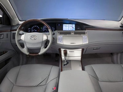2010 Toyota Avalon 4dr Sdn XLS (Natl)