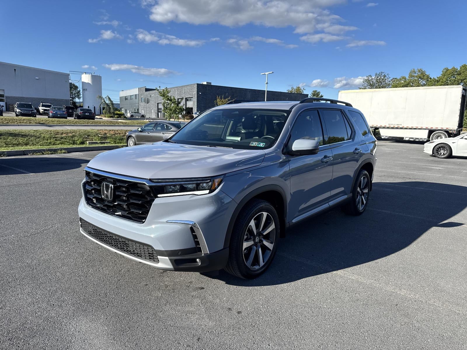 2025 Honda Pilot Touring AWD