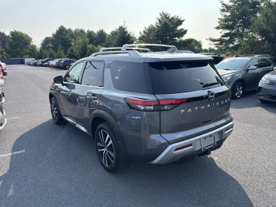2024 Nissan Pathfinder Platinum 4WD