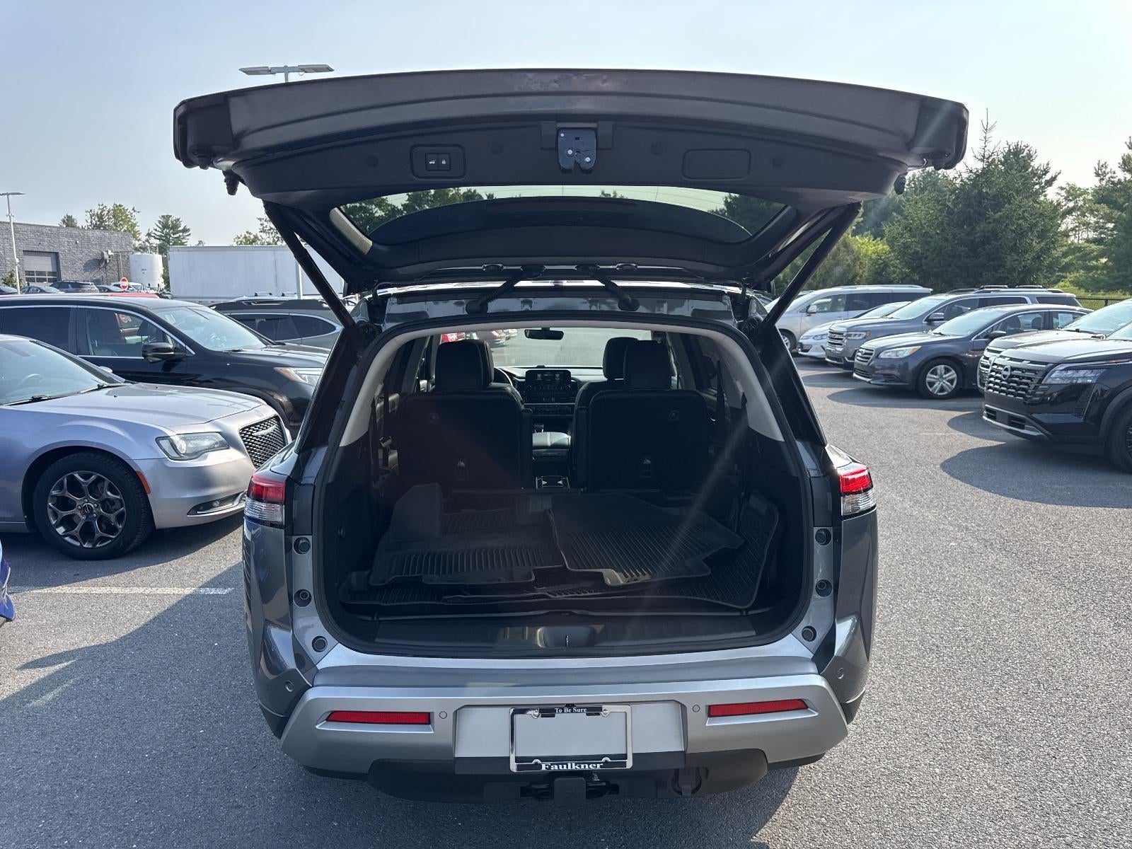 2024 Nissan Pathfinder Platinum 4WD